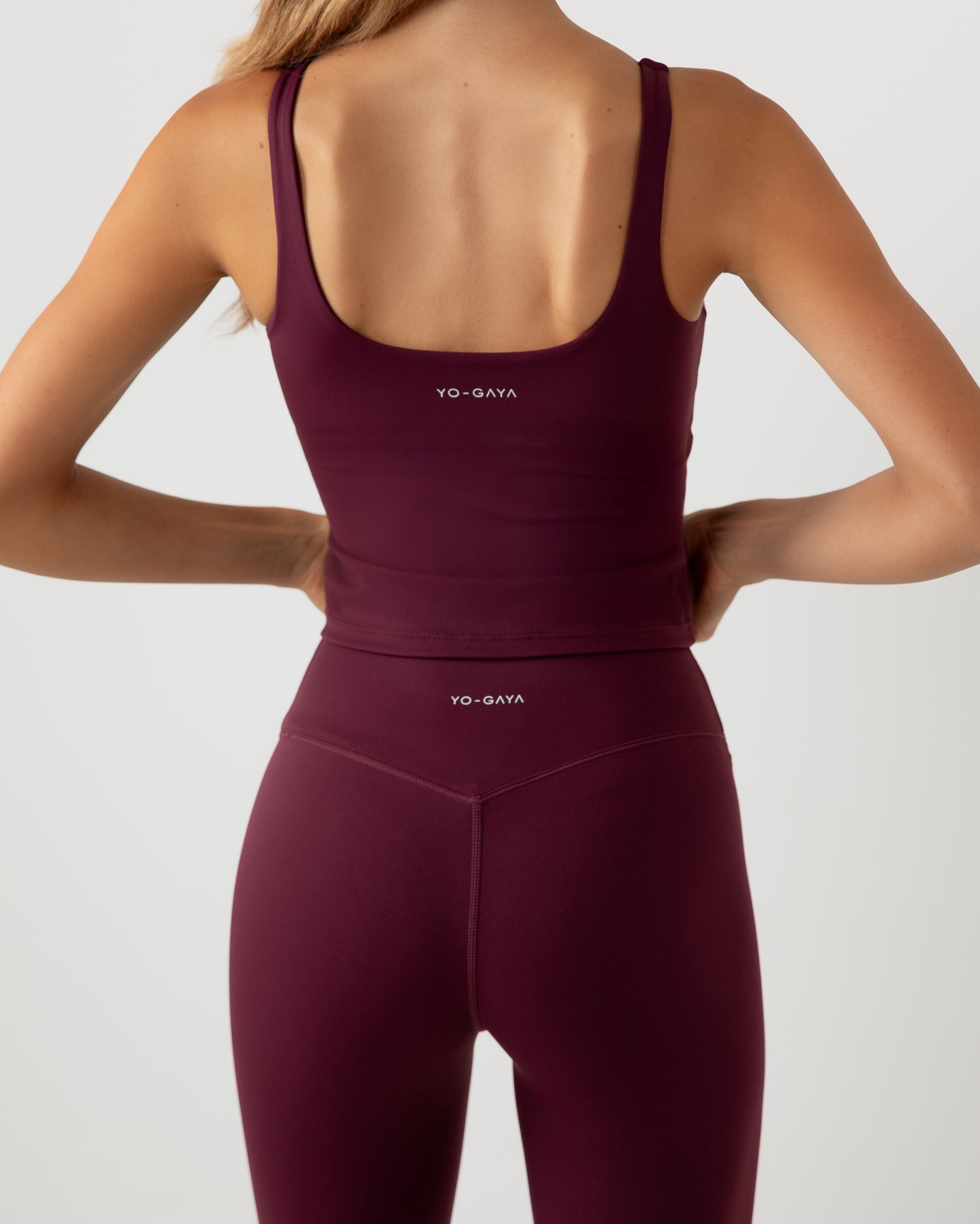 Sculpting Top - Midnight Red